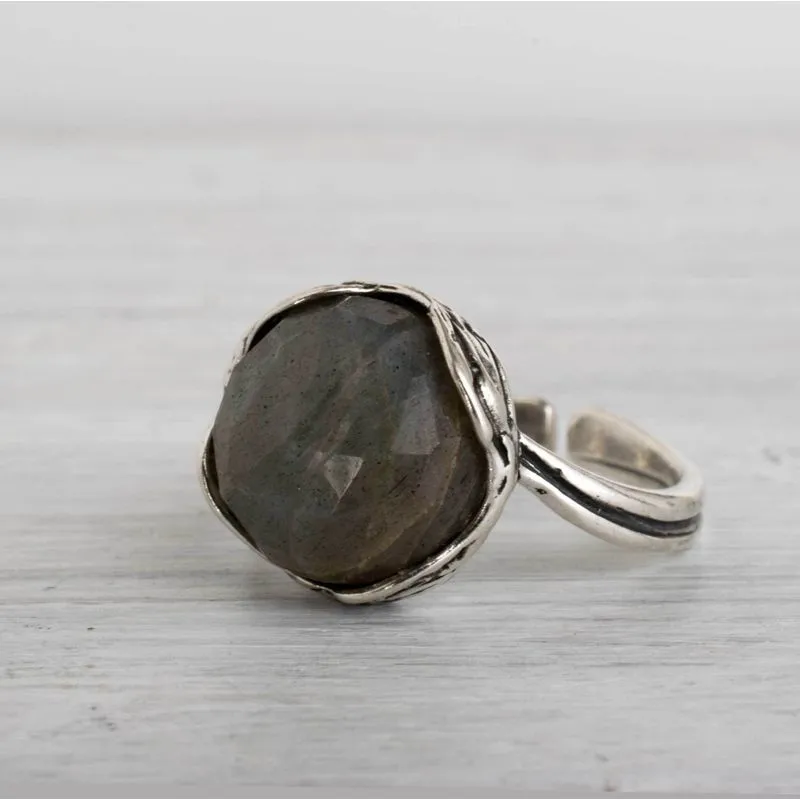 925 Sterling Silver Round Brown Labradorite 12mm Ring