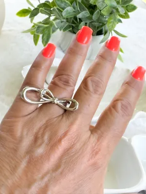 Alice ring