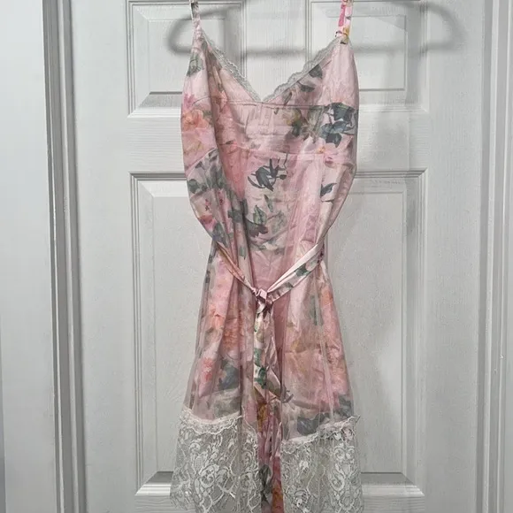 Anthropologie Elegant Pink Floral Nightgown