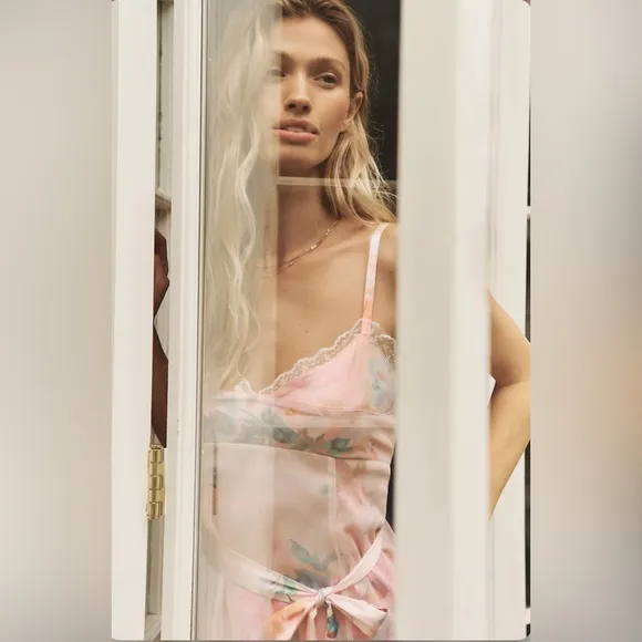 Anthropologie Elegant Pink Floral Nightgown