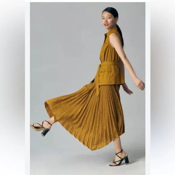 Anthropologie Small Mustard Yellow Pleated Sleeveless Vested Dress