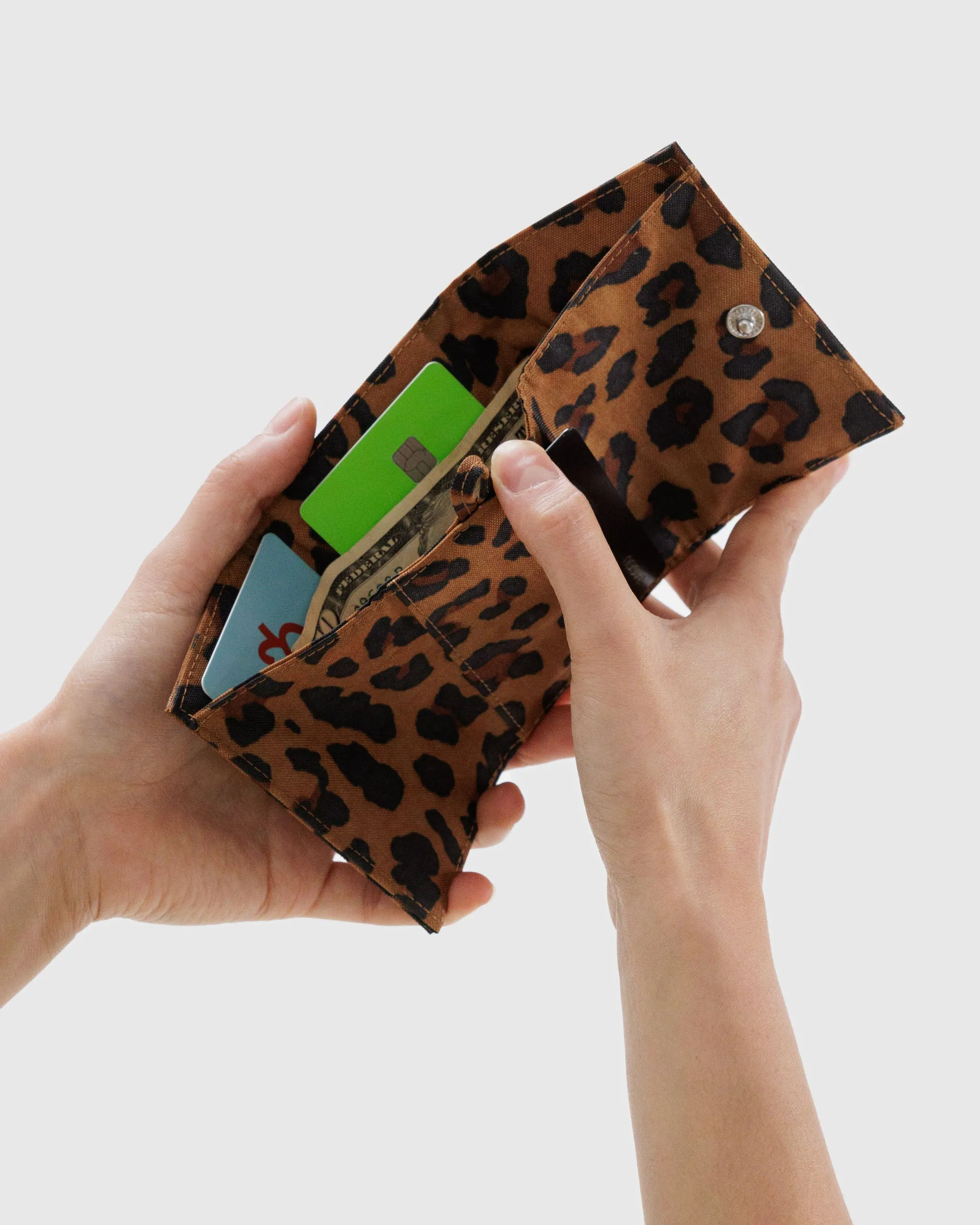 Baggu Snap wallet
