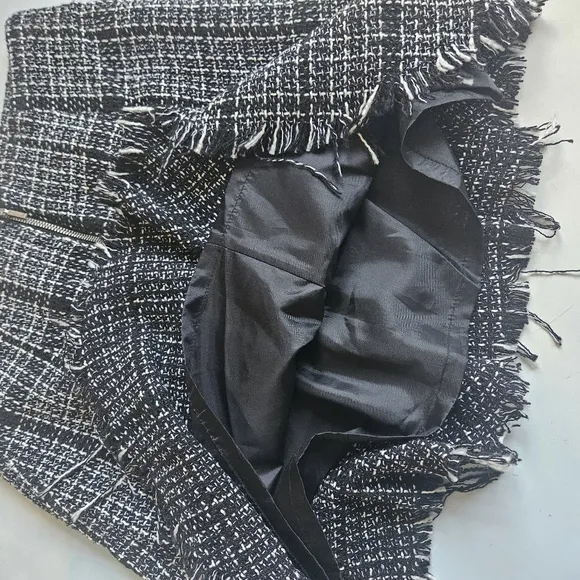 Black and White Tweed Skirt