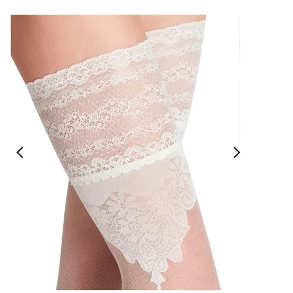 🦋🎀Ceremonial 20DENWomen StayupsElegant lace decorationoff-whiteSize:S-I 🎀🦋