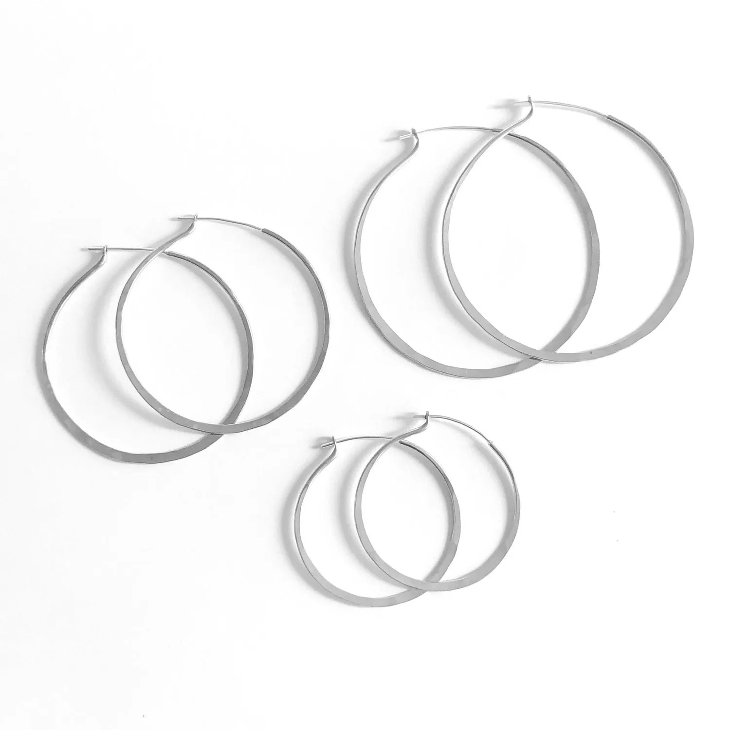 CLASSIC HOOPS