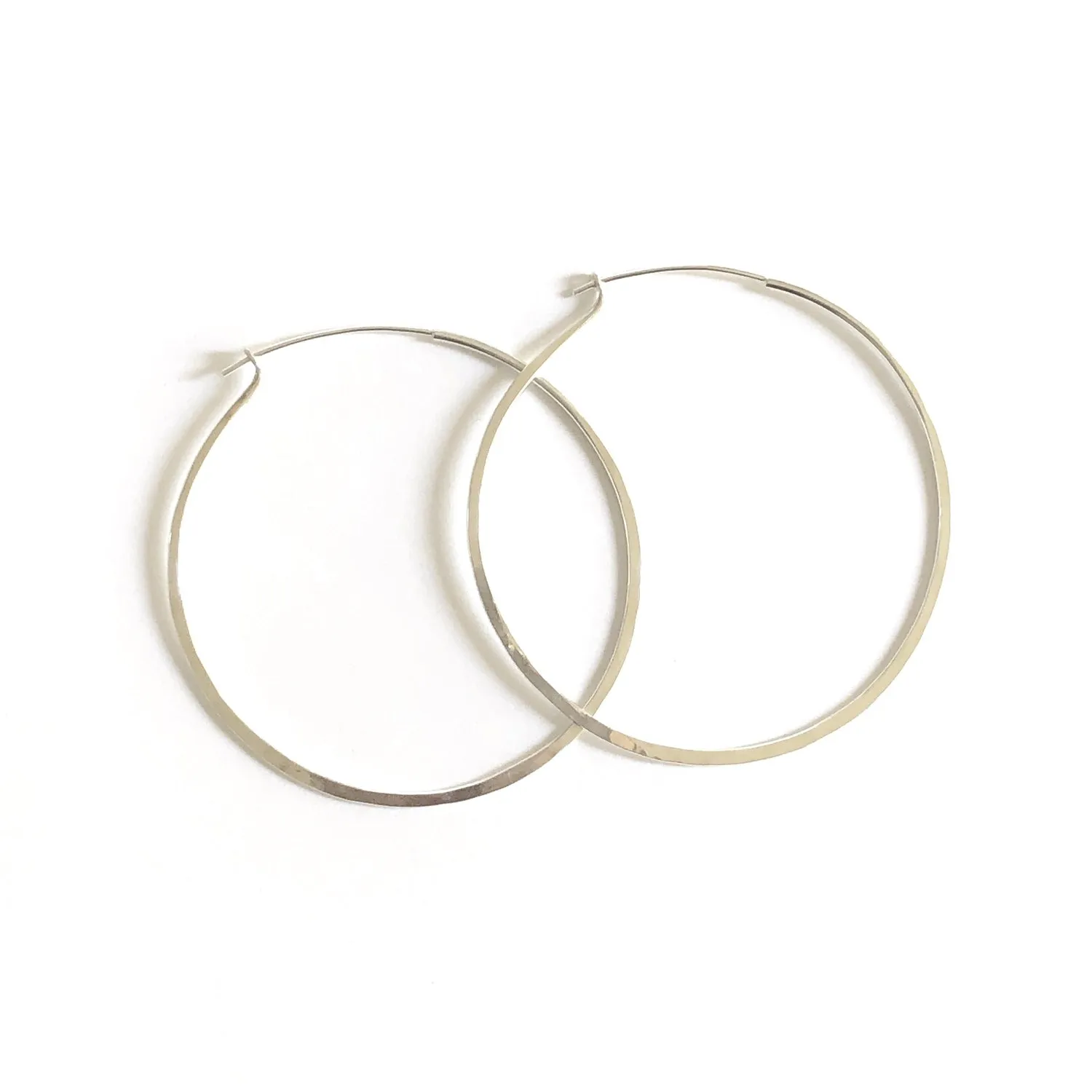 CLASSIC HOOPS