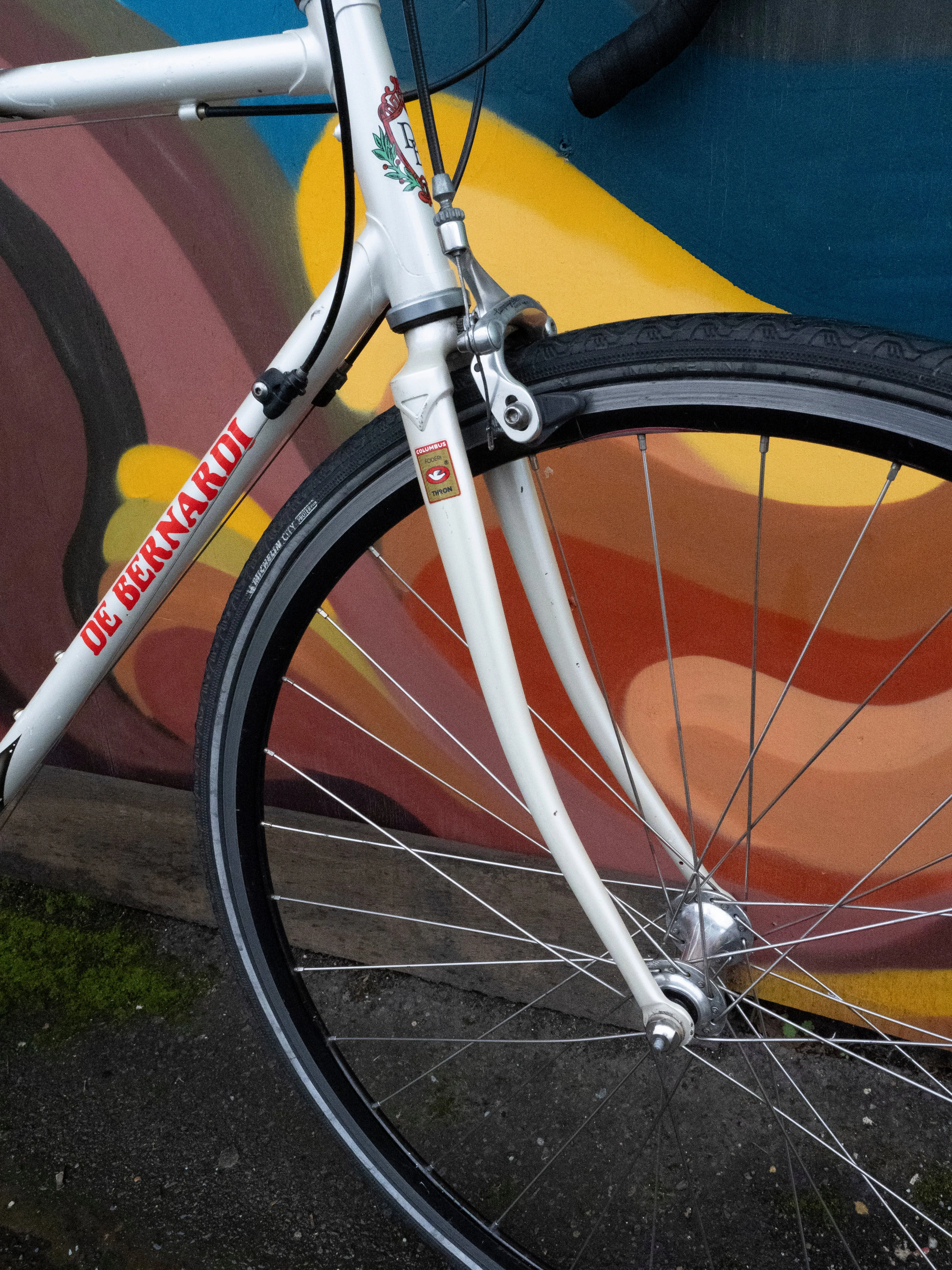 De Bernardi Vintage Italian Road Bike - white, red and black - 55cm/Md-Lg