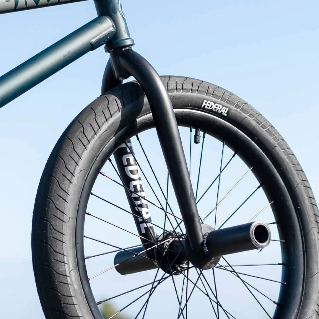 Federal Assault 15 Forks - Matt Black 15mm Offset