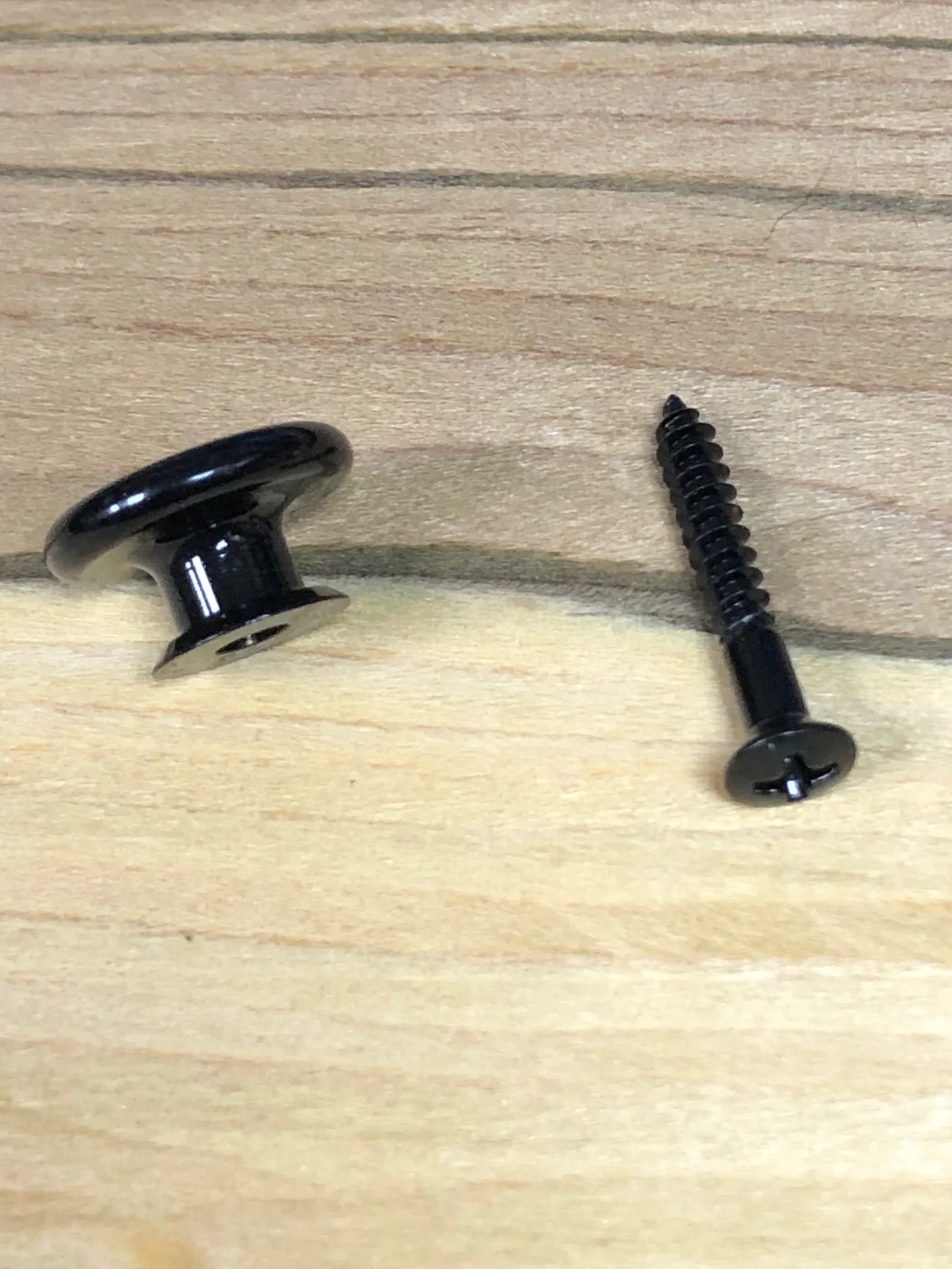 Gotoh (EP-B3-B) Large / Oversized Black End Pin   Screw