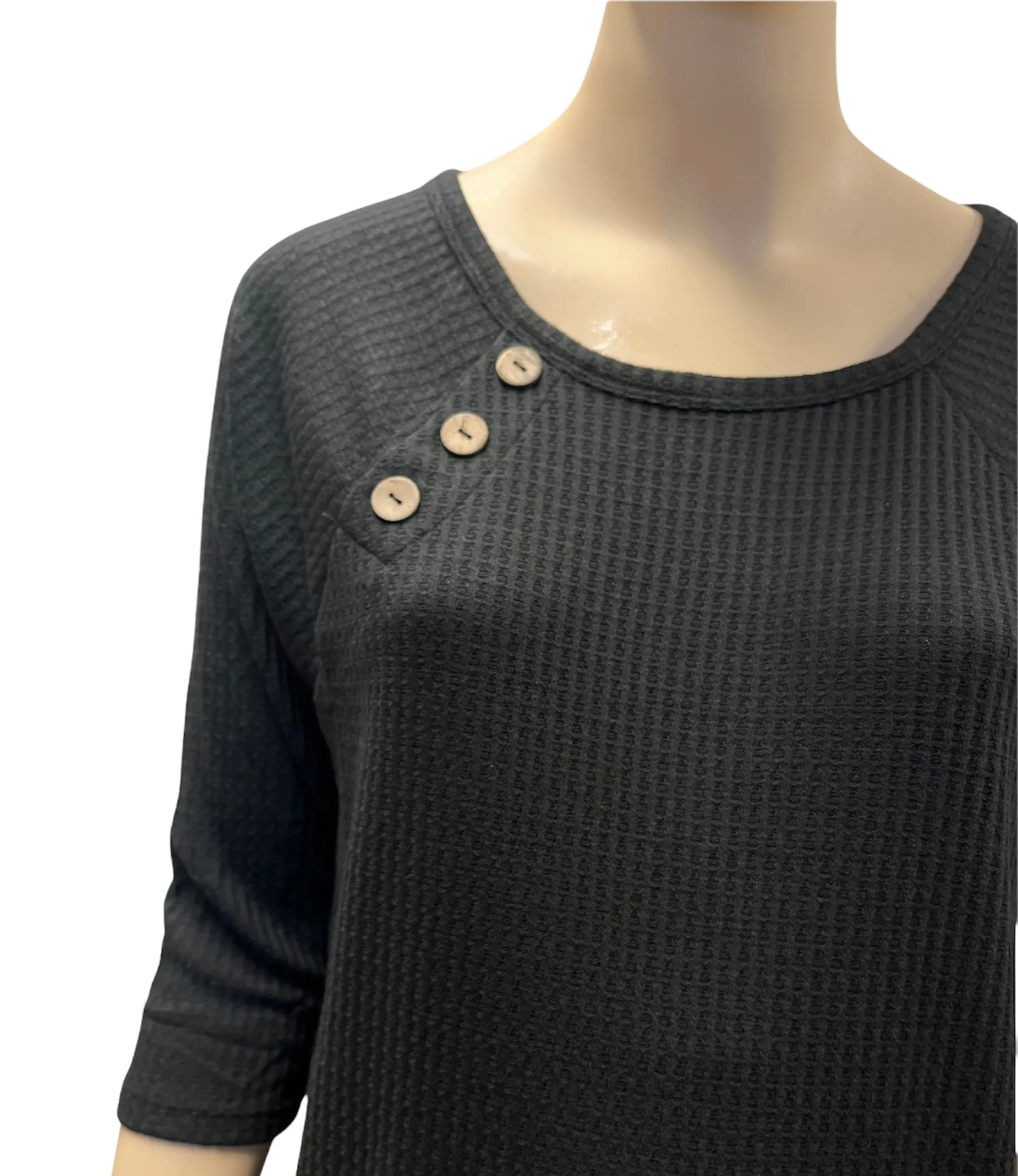Gwyneth Button Accent Top