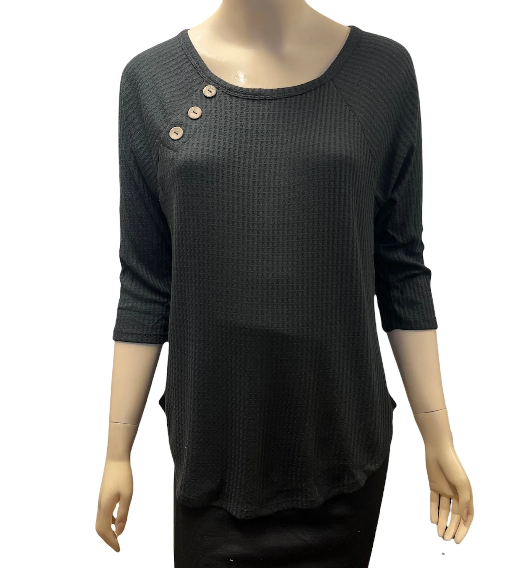 Gwyneth Button Accent Top
