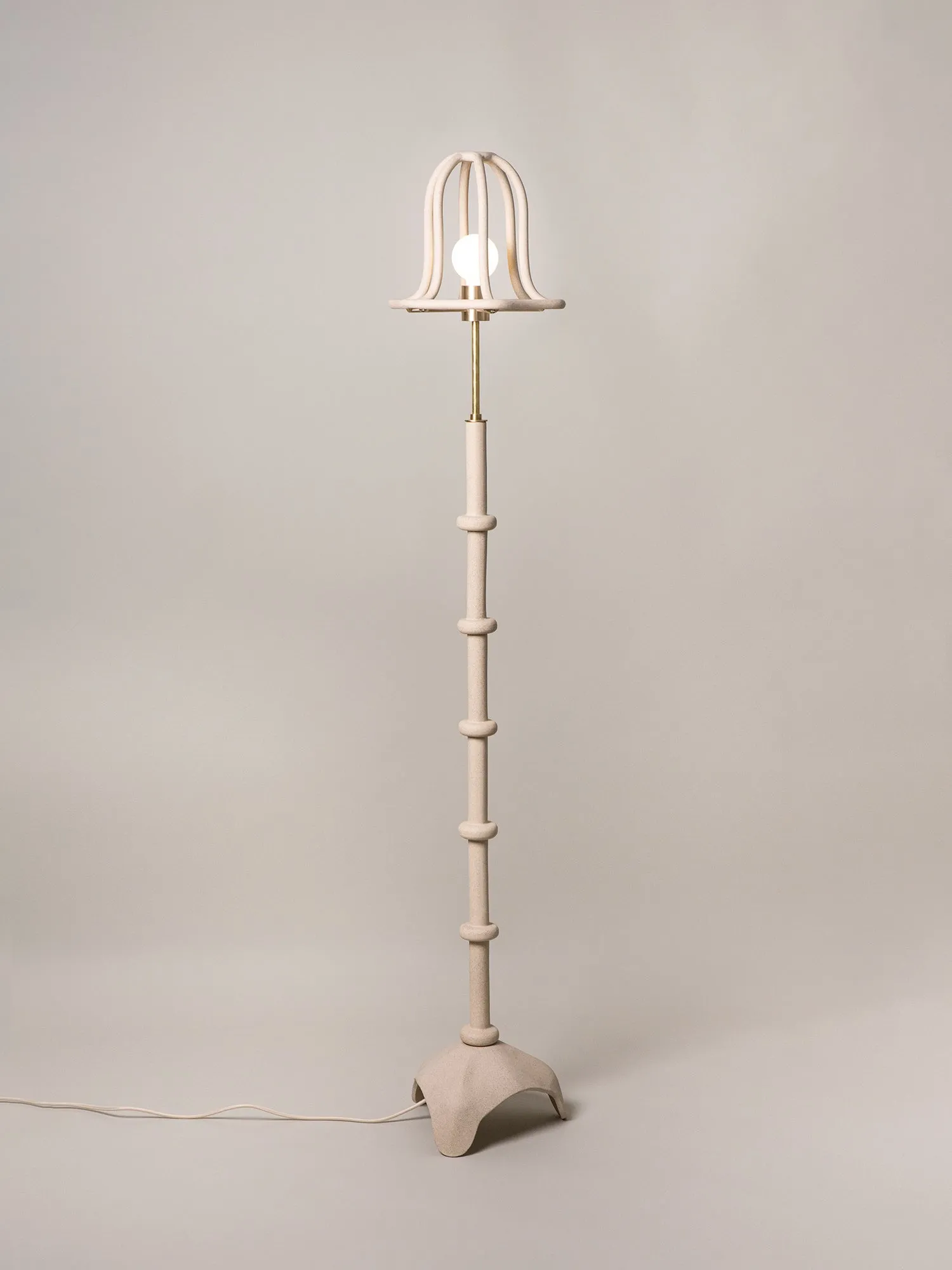 Kyo Floor Lamp, Sand