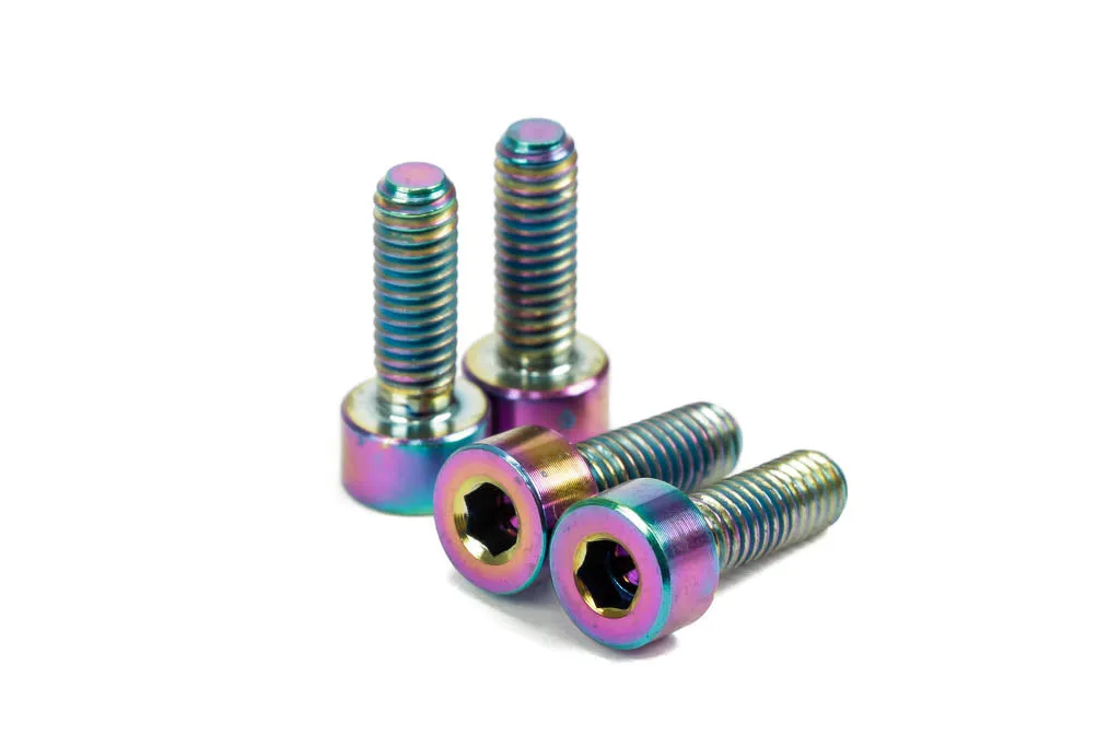 Lacroix Titanium Hardware