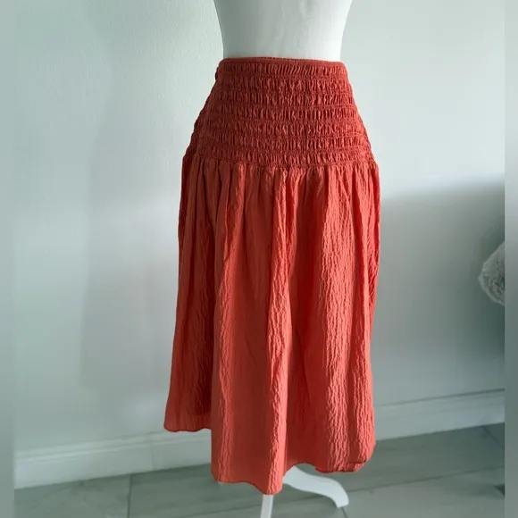 MAEVE by ANTHROPOLOGIE                    Coral Skirt .