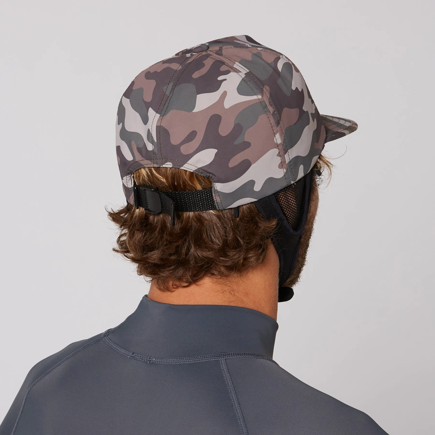 O&E BINGIN LIGHTWEIGHT LEGIONNAIRE SURF CAP - CAMO