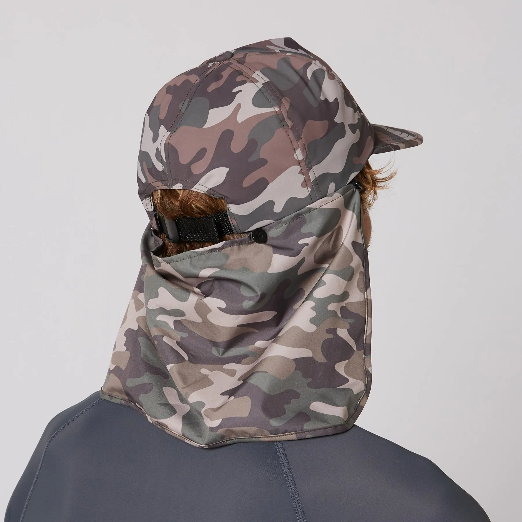 O&E BINGIN LIGHTWEIGHT LEGIONNAIRE SURF CAP - CAMO