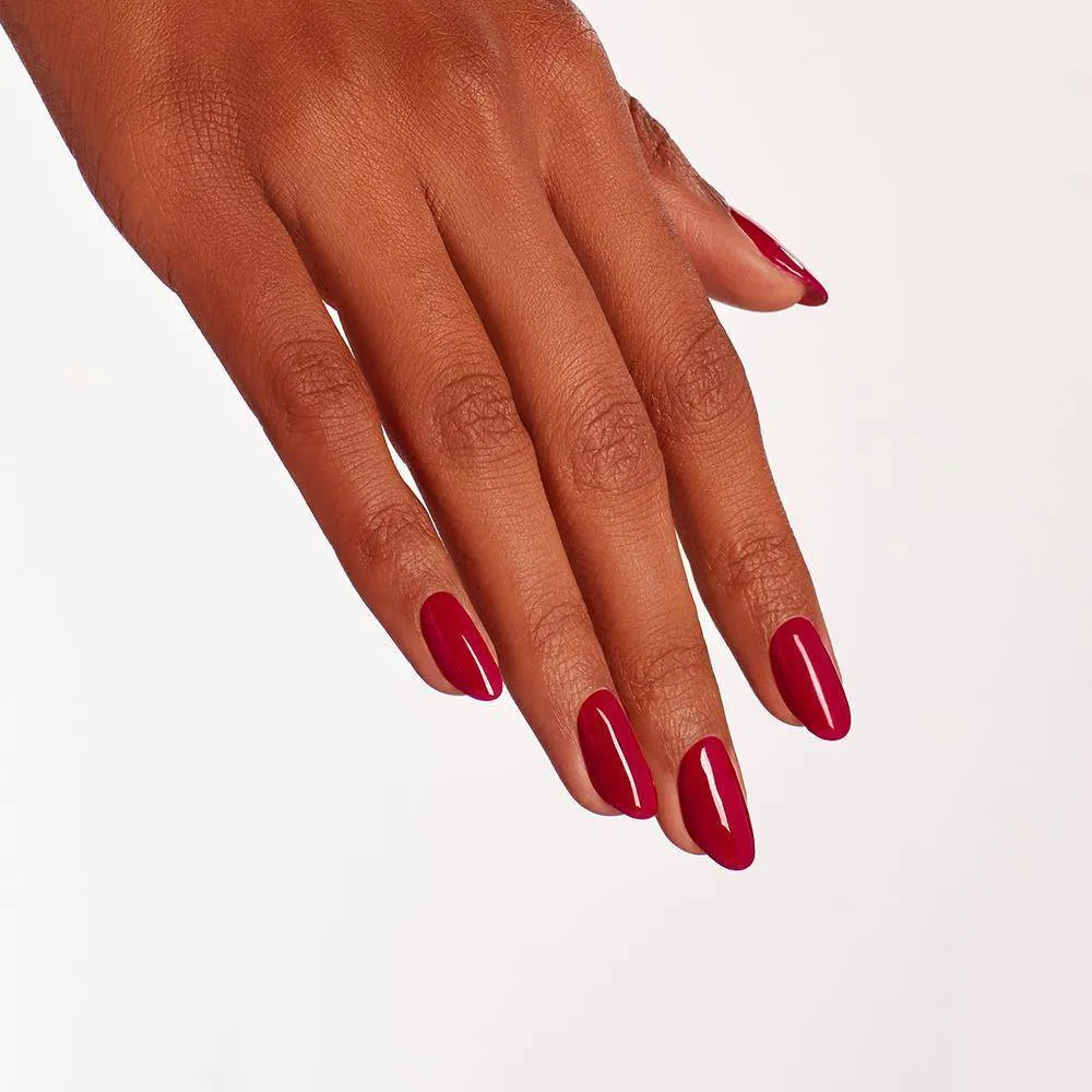 OPI Gel Color - A Kiss On The Chic GC HPL05