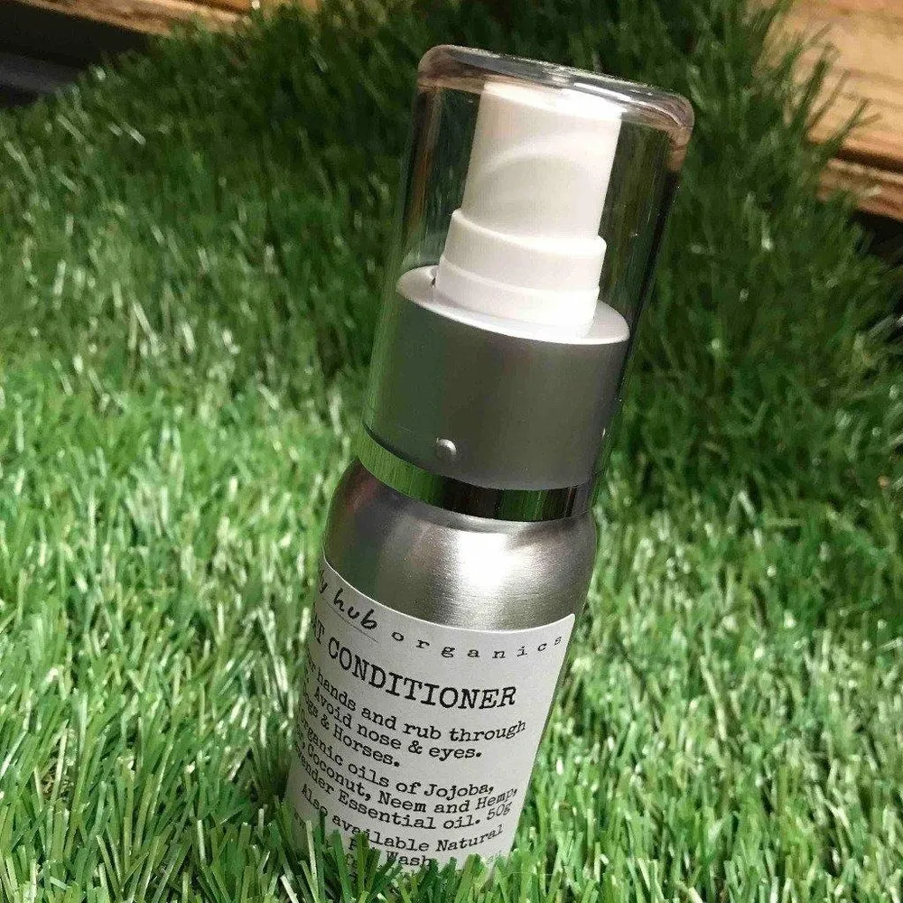 Organic Pet Conditioner in a Bottle