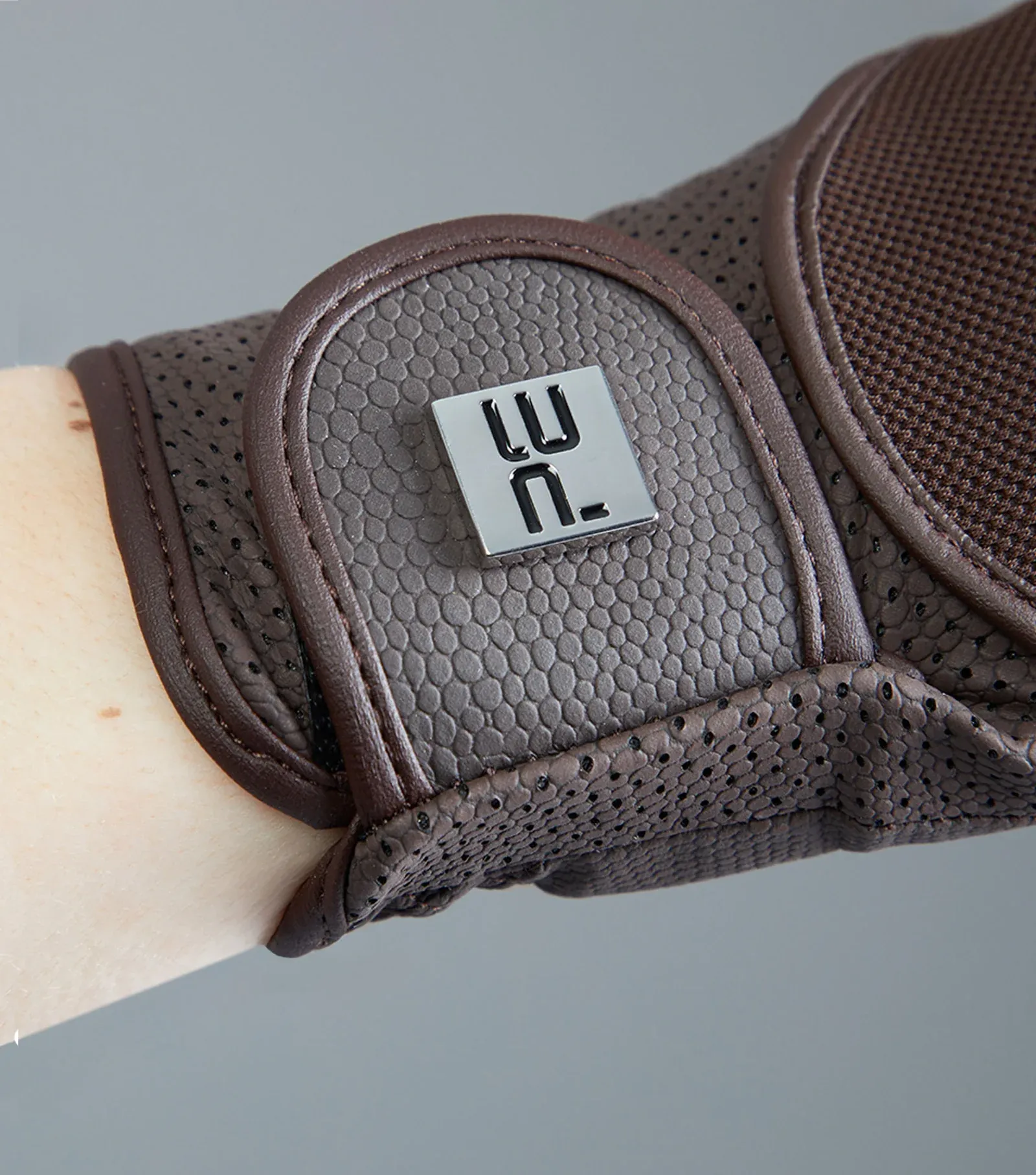 PEI Breathable Sure Grip Gloves (Brown)