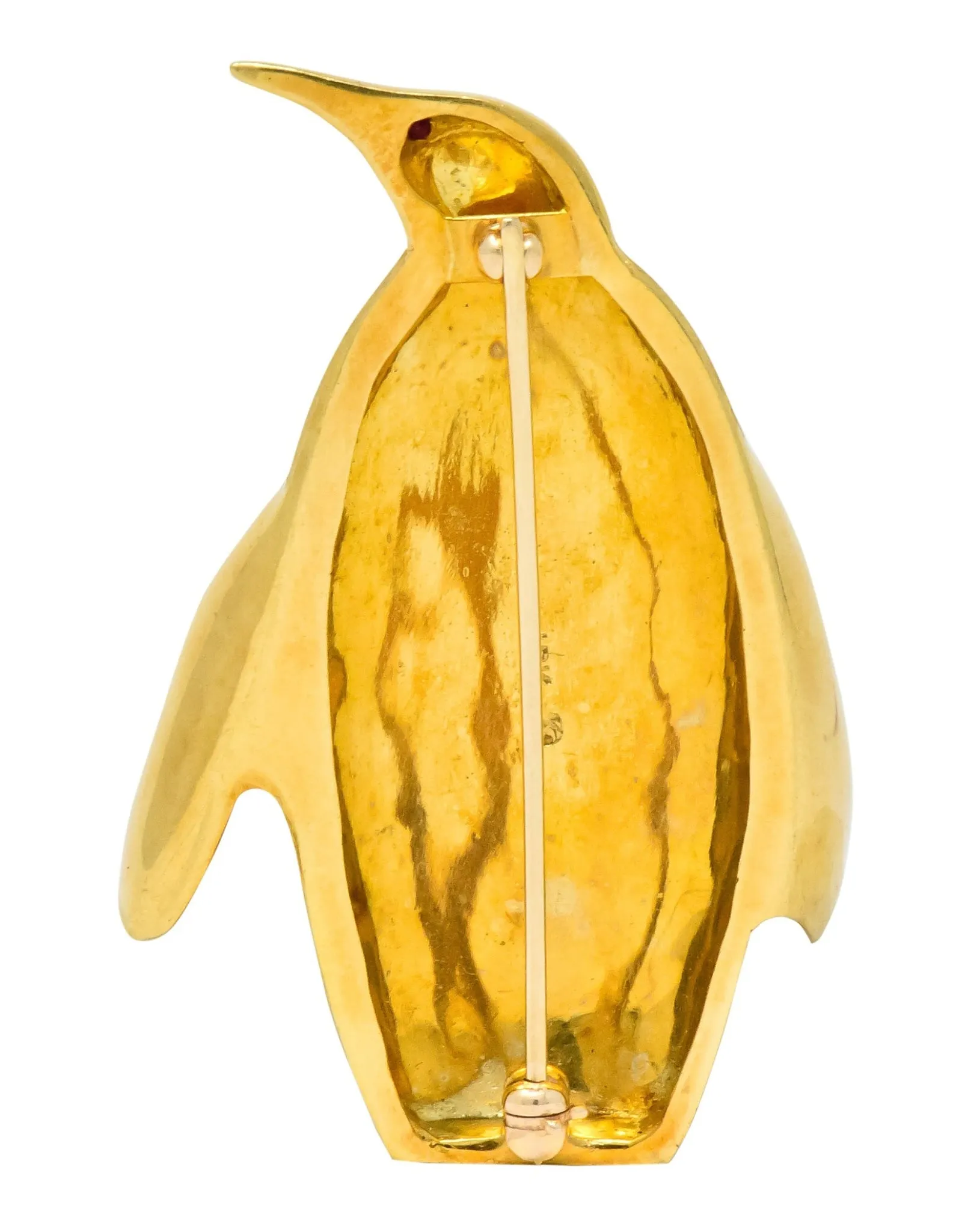 Retro Ruby 18 Karat Yellow Gold Emperor Penguin & Baby Chick Brooch