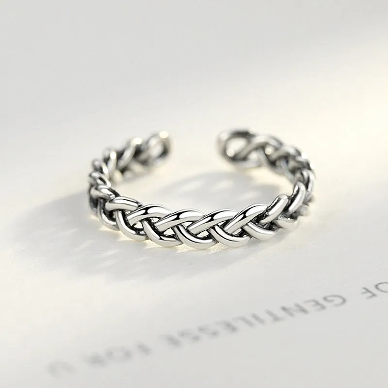 Retro Twist-shaped Open Ring