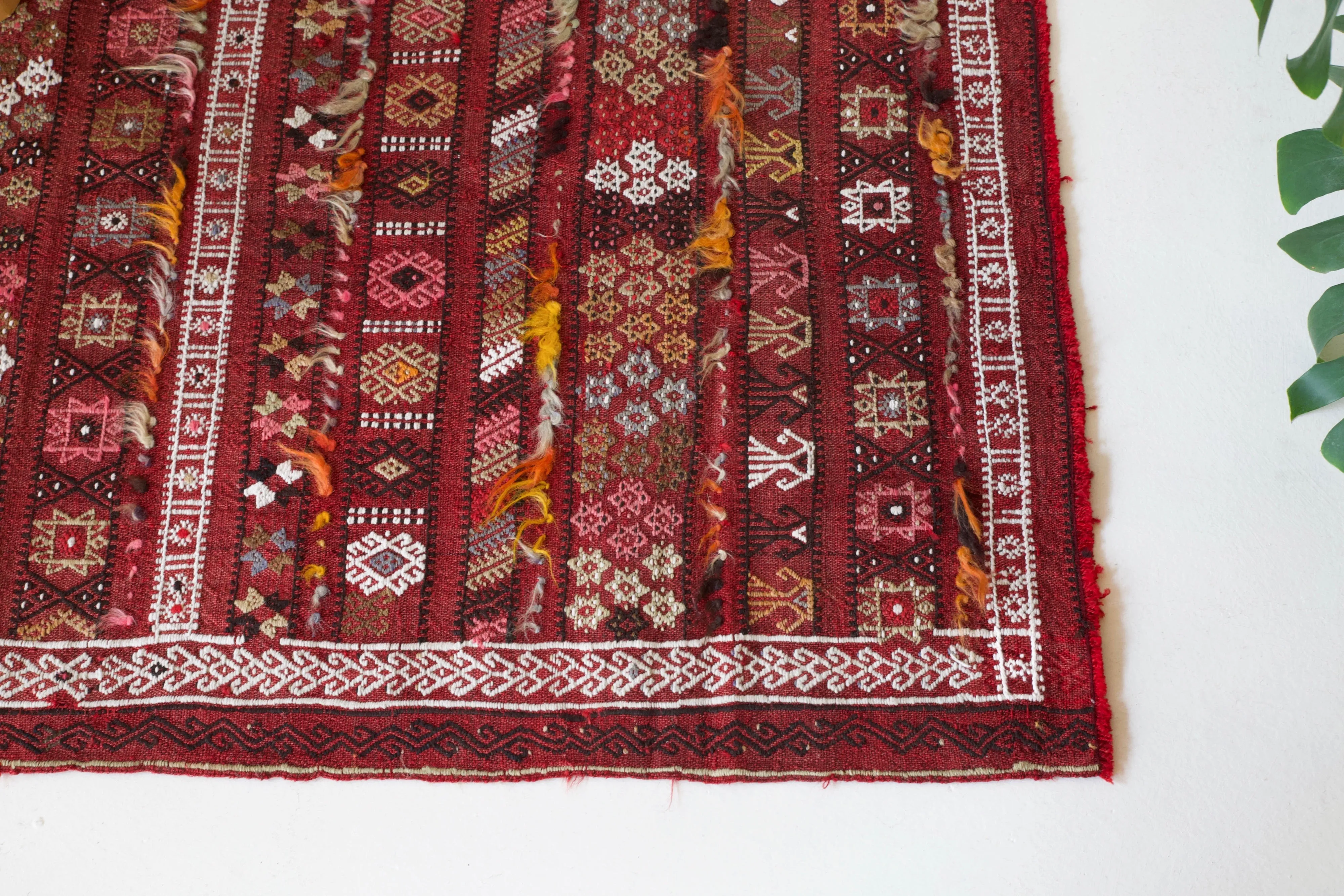 Semi-antique Sivas Cicim Kilim Rug 3'2"x6'