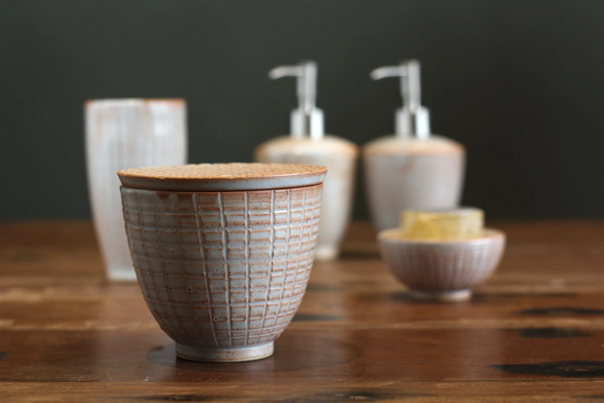 Shiny Shino Stoneware Set, Matte Finish