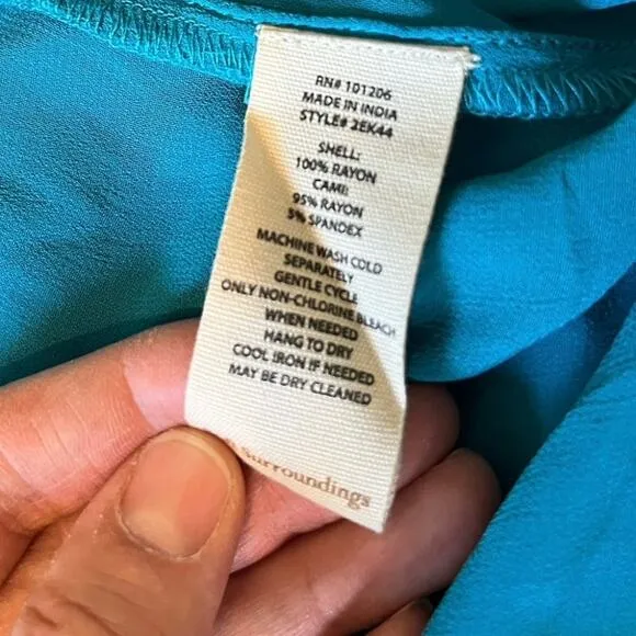 Soft Surroundings 2 Piece Set, Silky Turquoise Camisole w/Sheer Button Up, Sz M