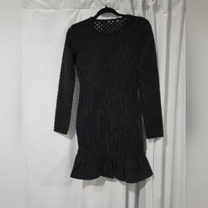 SuperTrash Black Dress. Deka.
