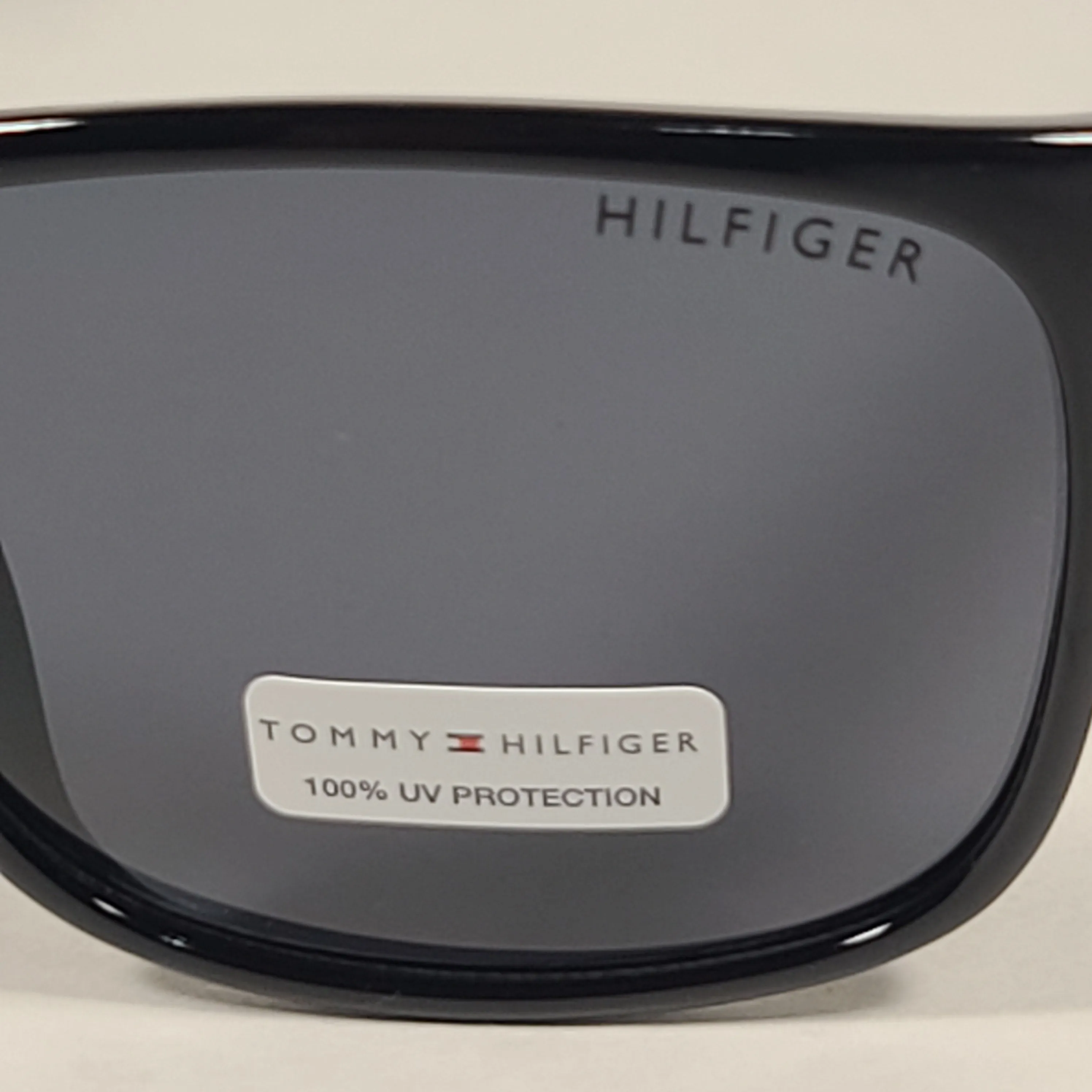 Tommy Hilfiger Wilson Rectangular Sunglasses Shiny Black Gray Lens MP OM563