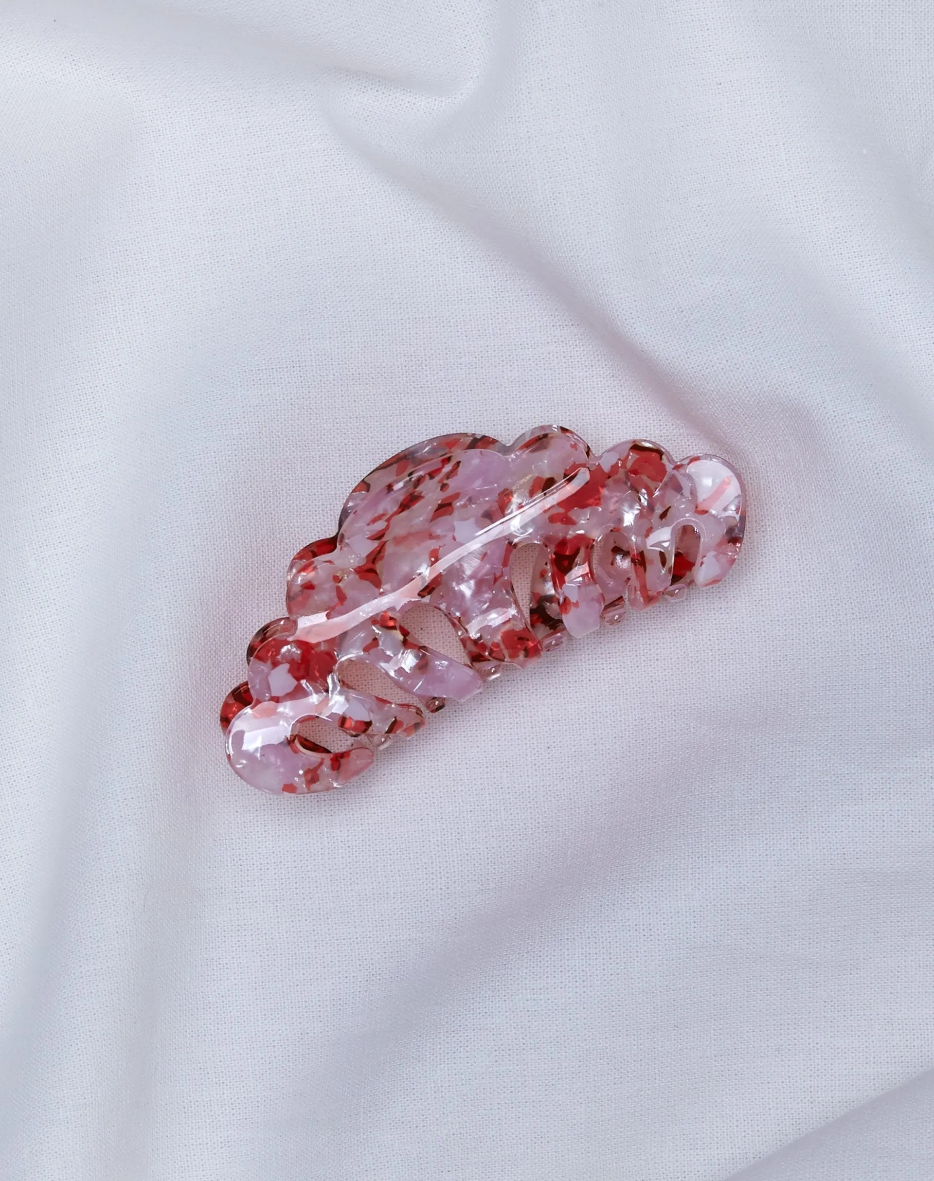 Valvia Hair Claw in Pink Multi