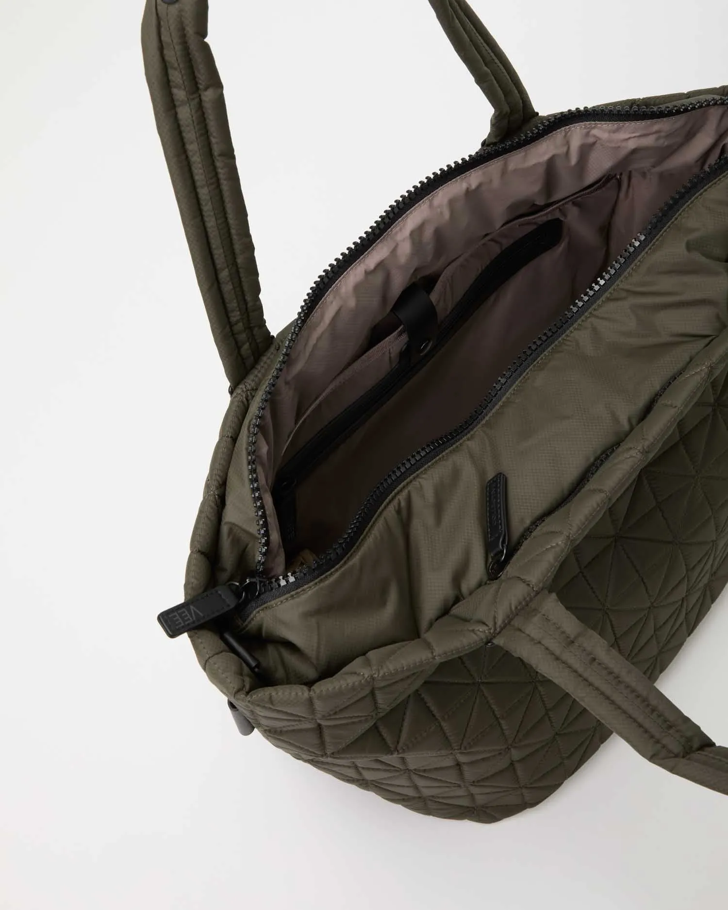 Vee Tote Medium Olive